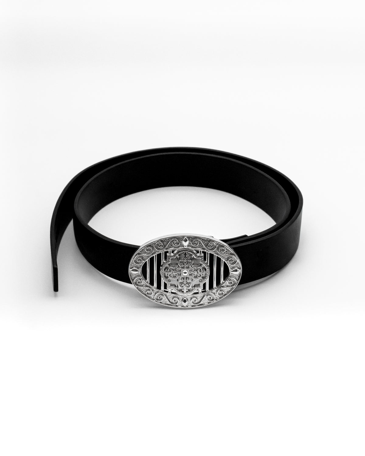 CANCCIO ORNA black leather belt with silver buckle, full product view
