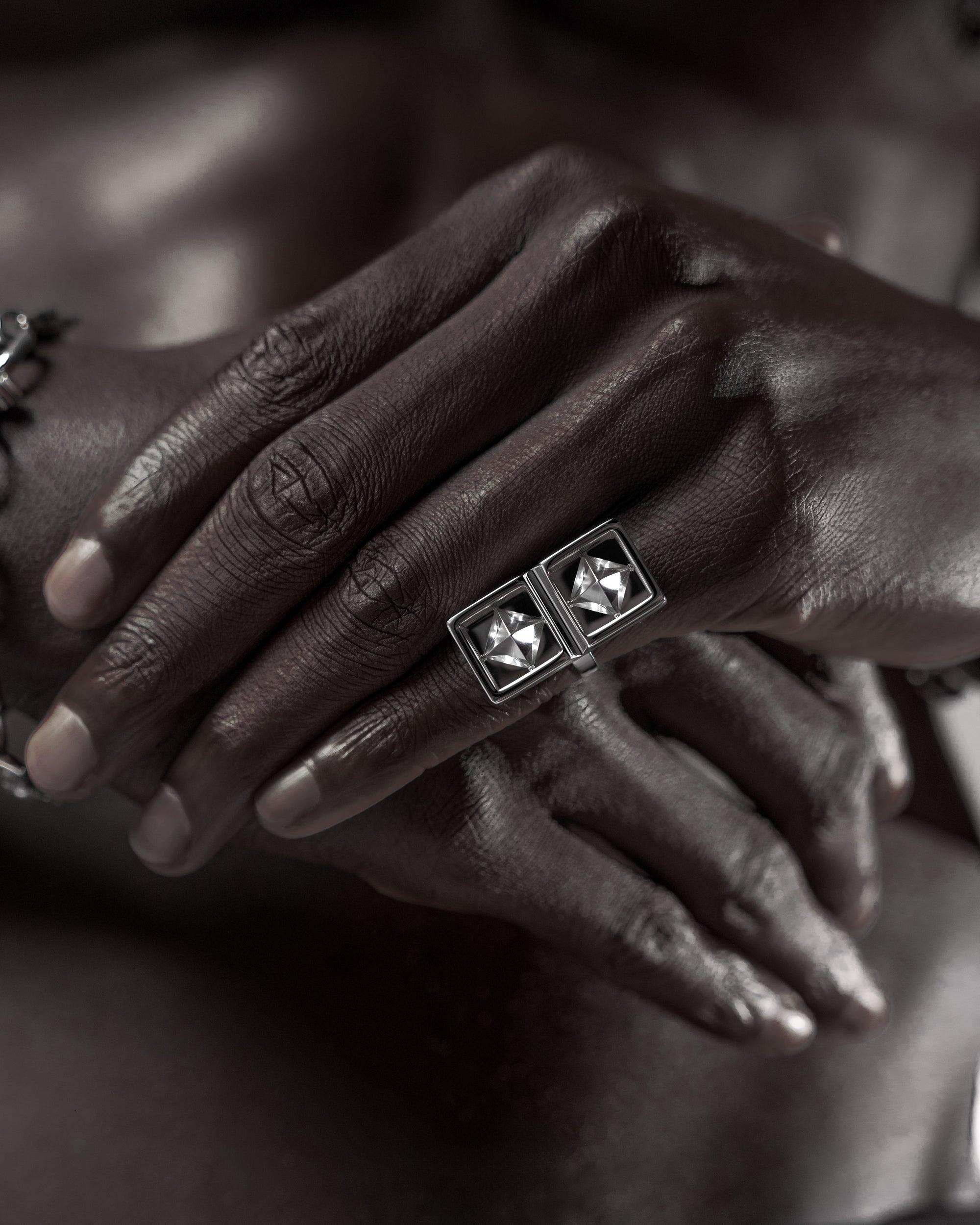 AP3X FRAME RING [01]