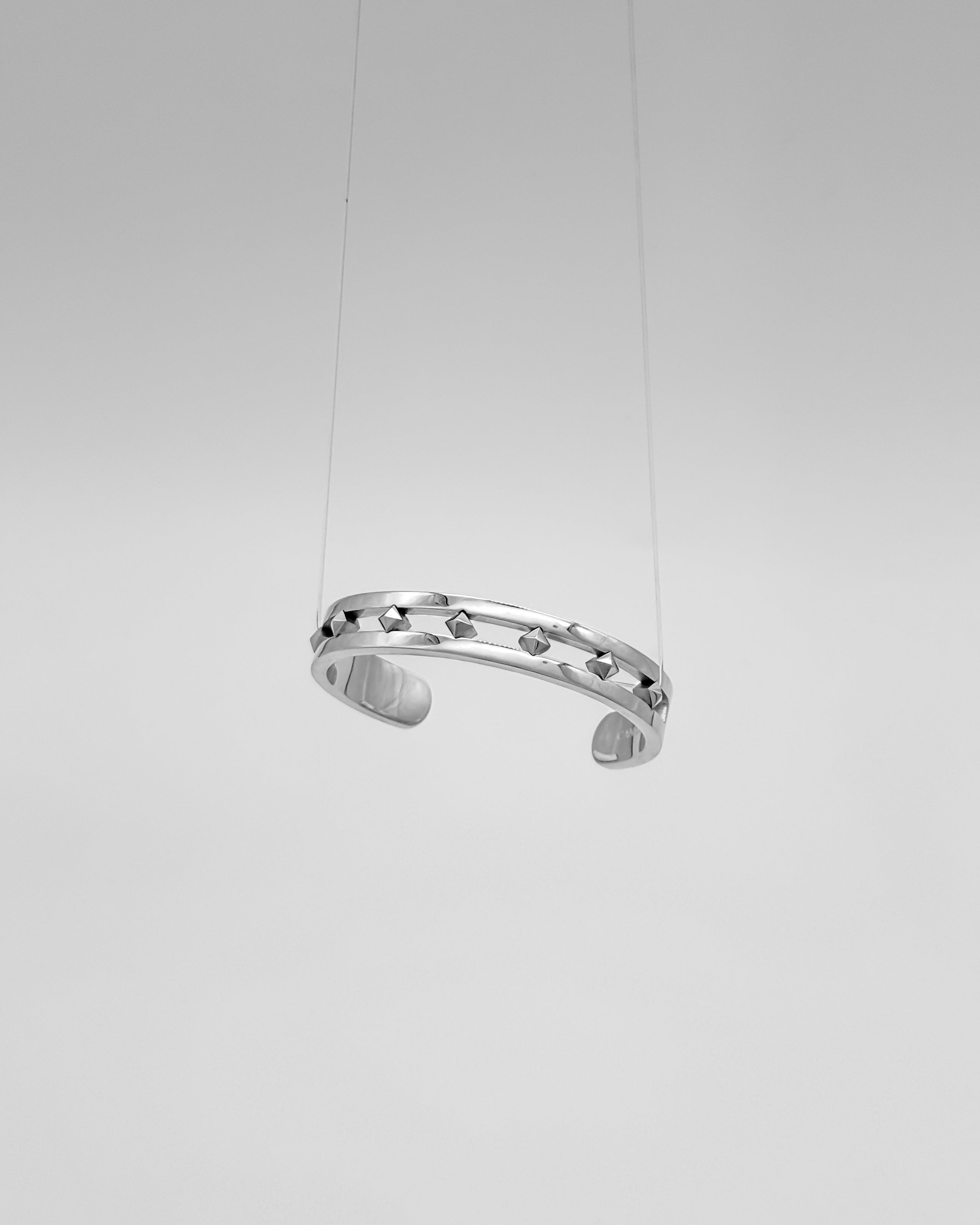 AP3X CUFF [01]