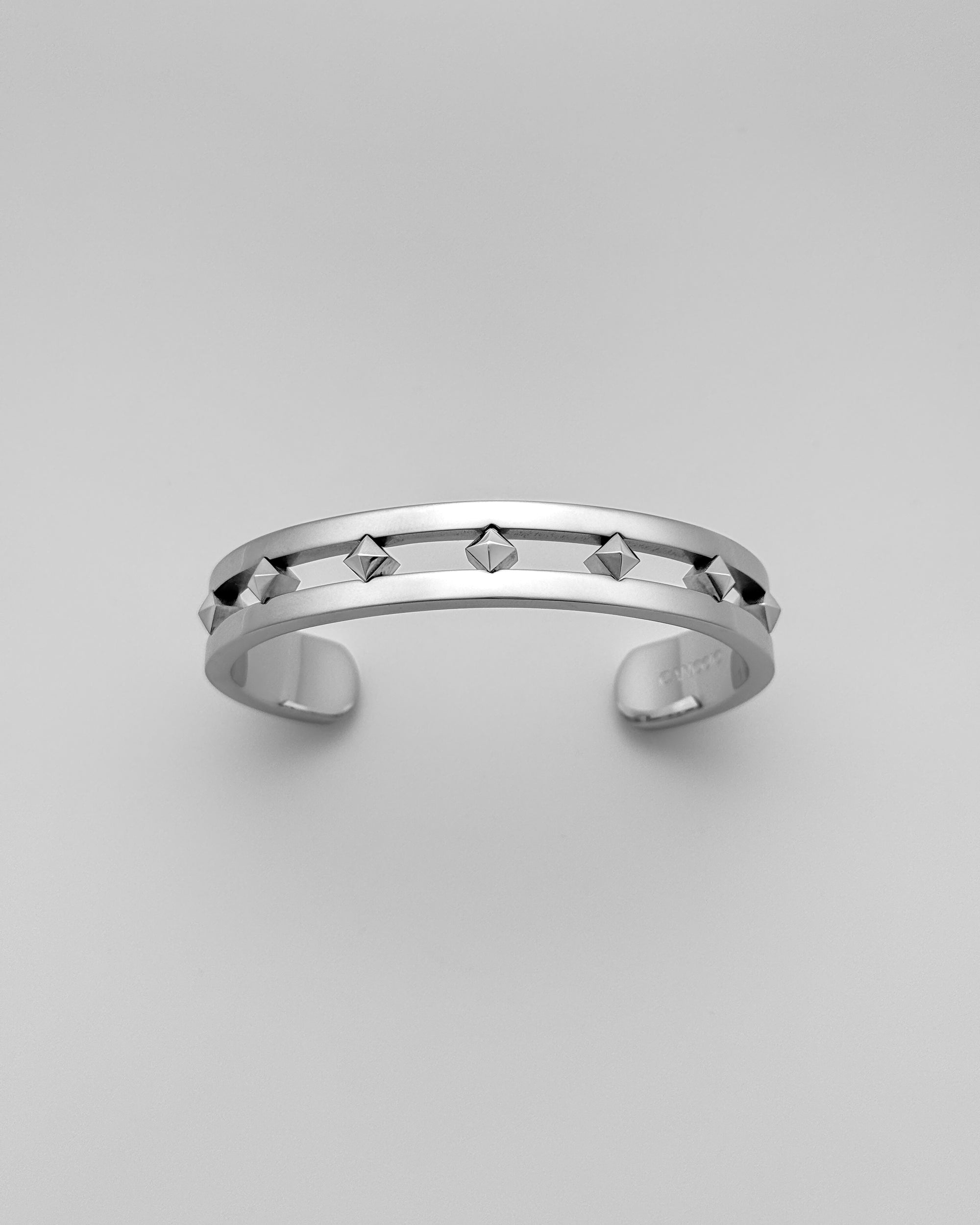 AP3X CUFF [01]