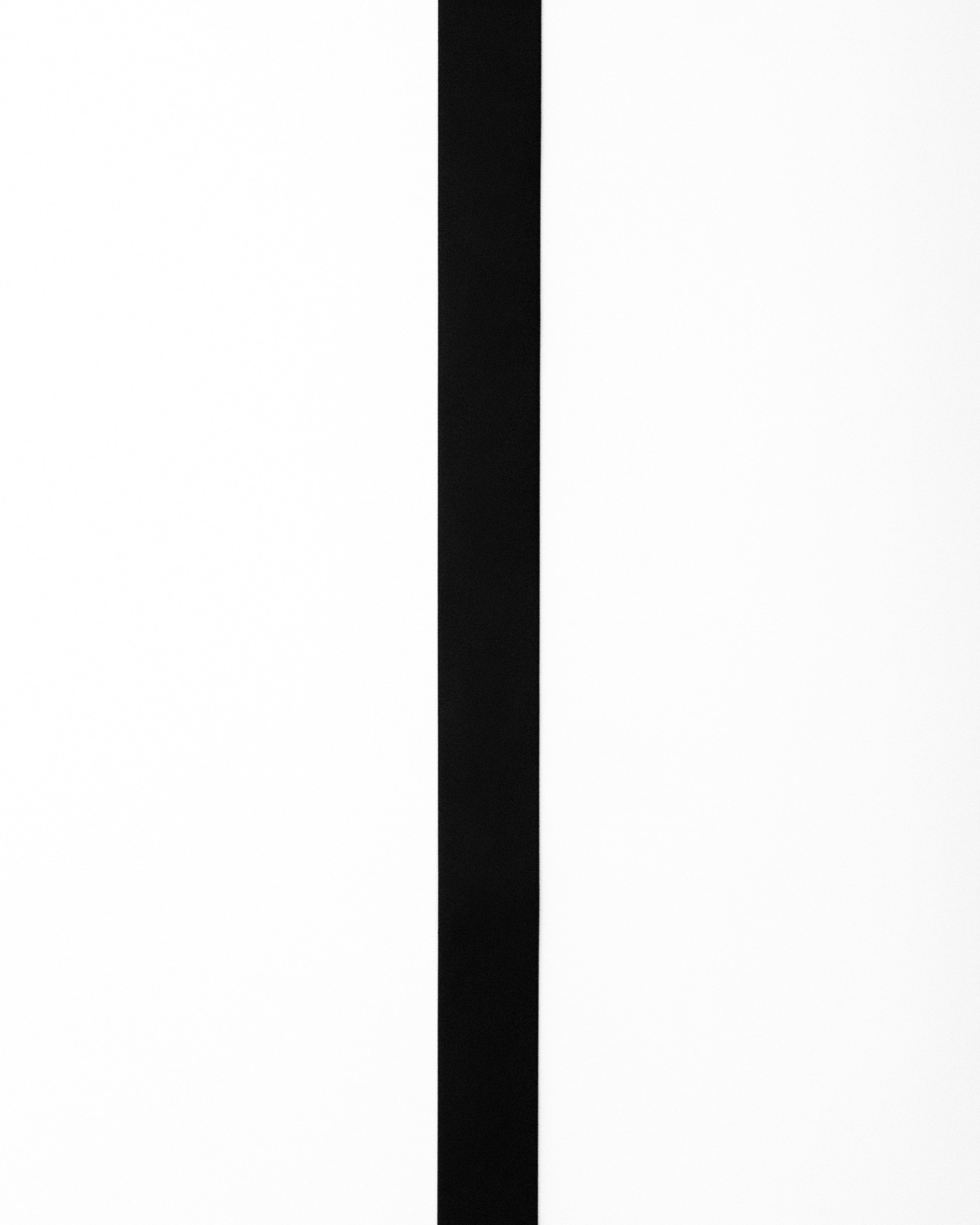 CANCCIO ORNA  black leather belt strap, leather texture details